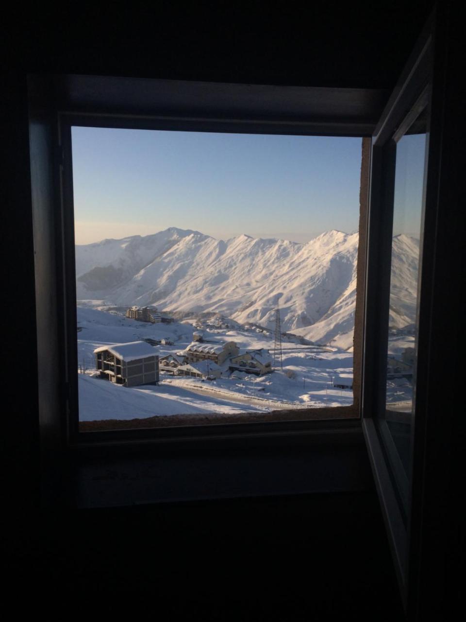 White Shino Hostel Gudauri Exterior foto
